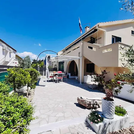 Villa Evamar, Island Krk Punat Exterior photo