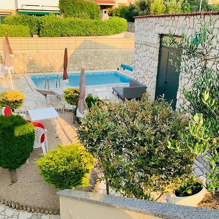 Villa Evamar, Island Krk Punat Exterior photo
